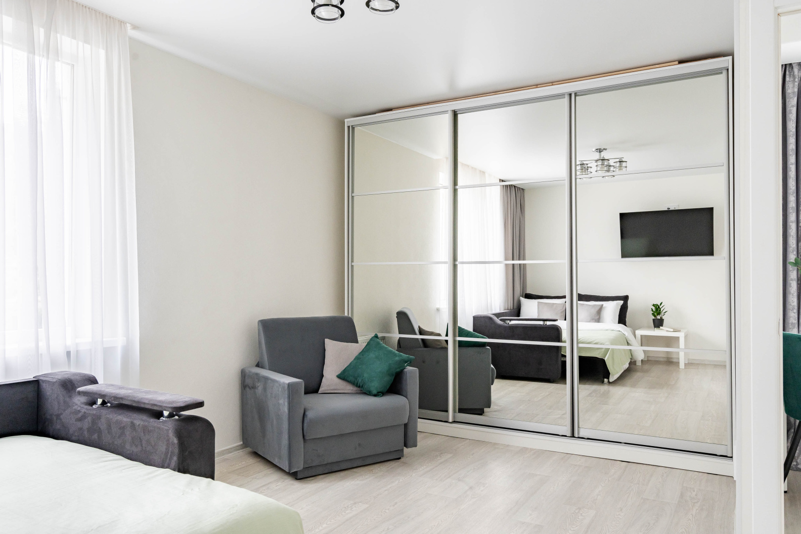 Квартира Light у Ленинского проспекта Satin Home
