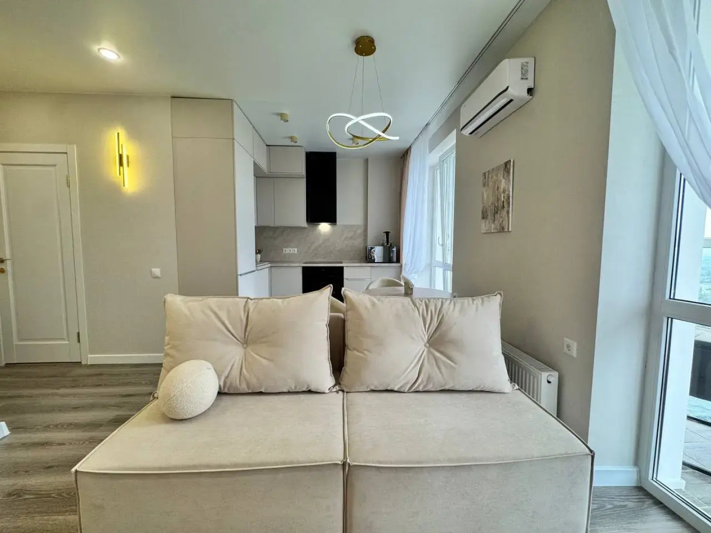 Квартира Студия с Великолепным Видом на Реку