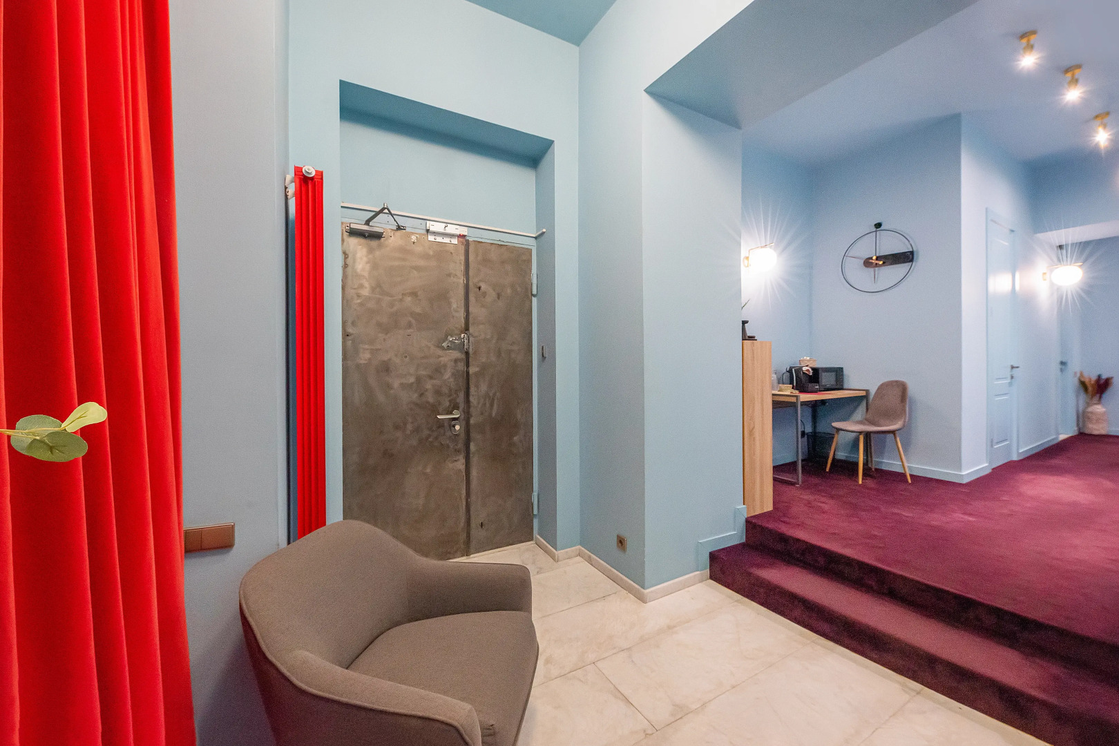 Мини-отель HB Freeze Inn