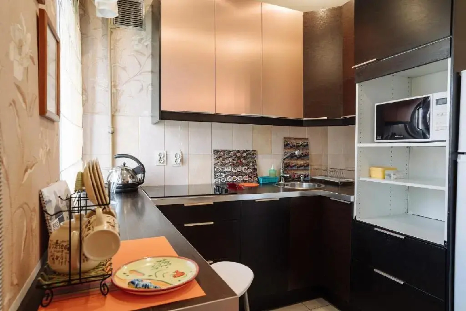 Апартаменты 9 ночей Ленина 15 №2