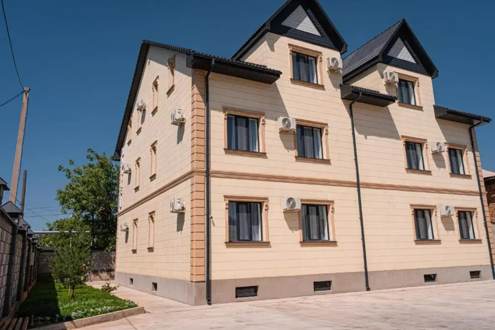 B&B Hotel Shymkent