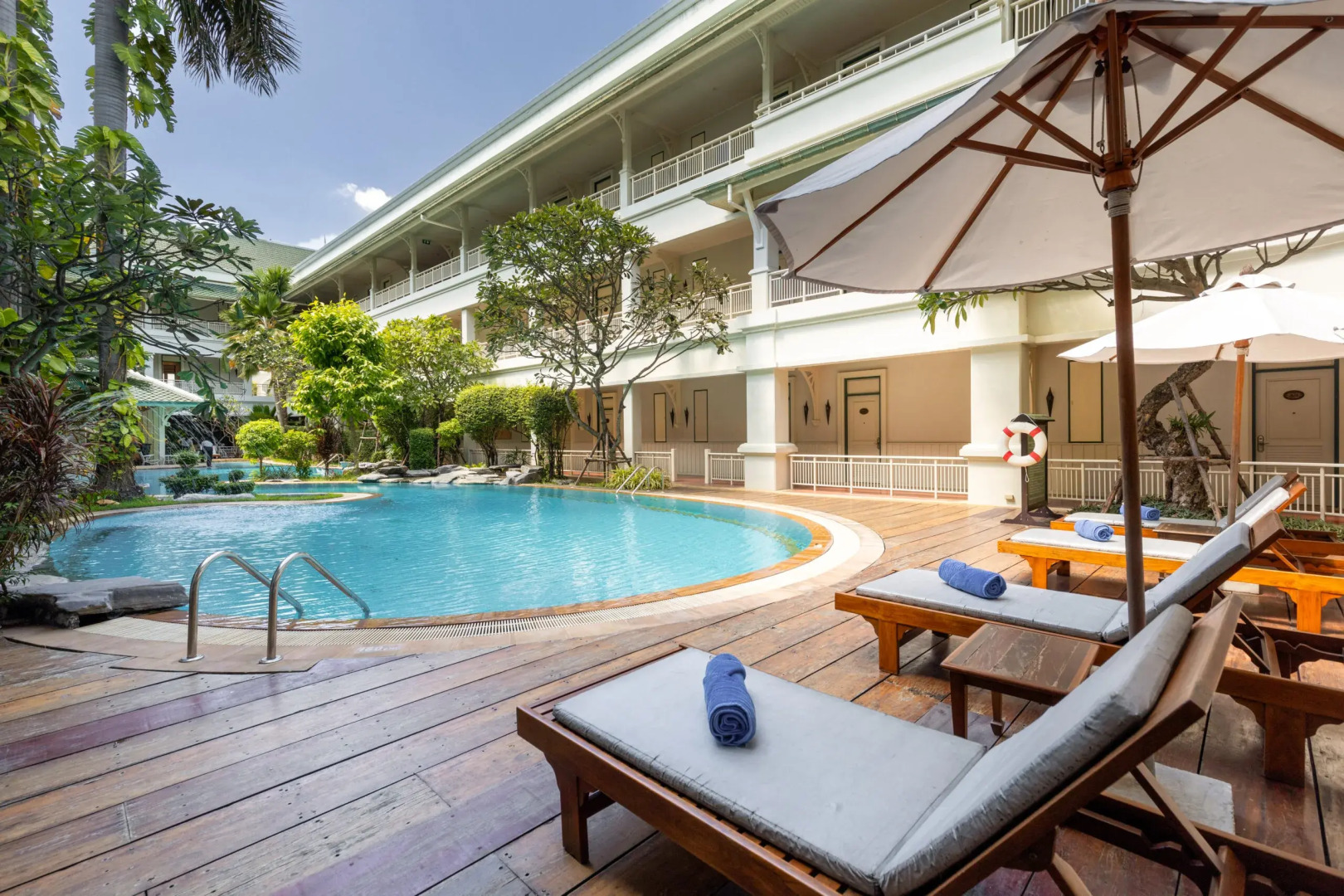 Отель Kalanan Riverside Resort