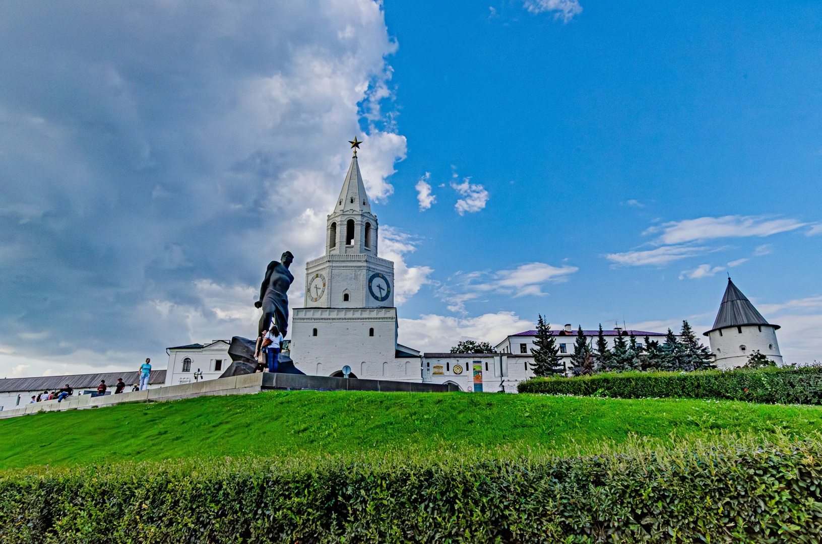 Квартира Kremlin Olive Pink