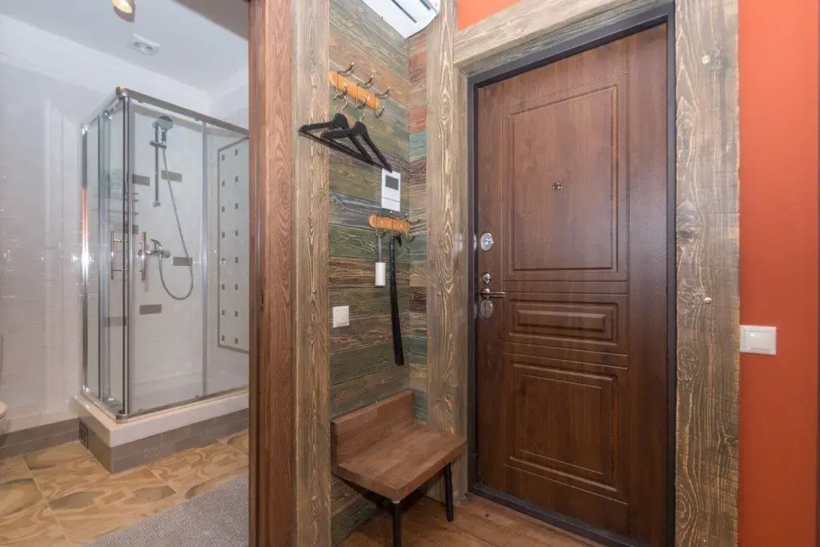 Апартаменты в Центре Города у Нарымского Сквера