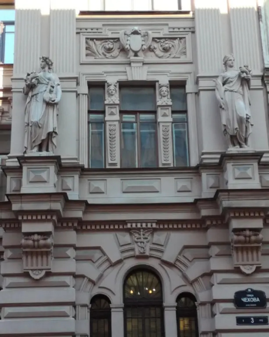 Апартаменты Брют 3