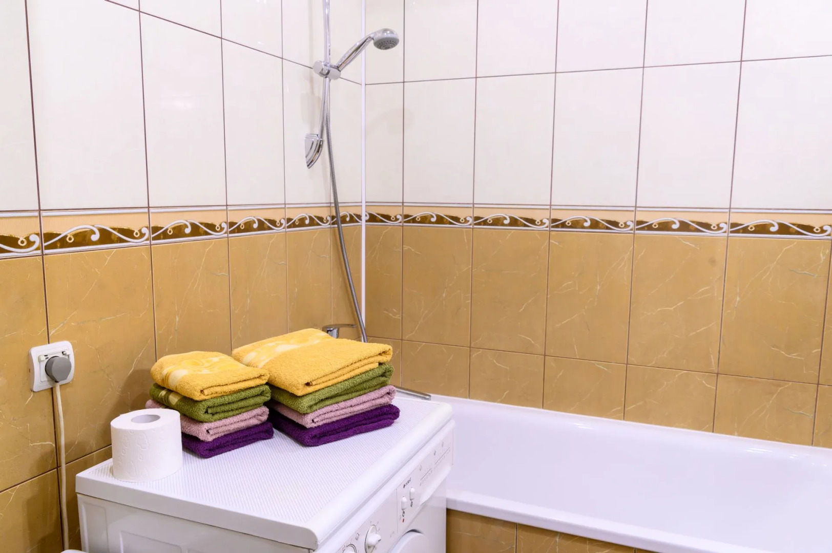 Апартаменты Евродвушка в центре города Сеть ЙоХоум