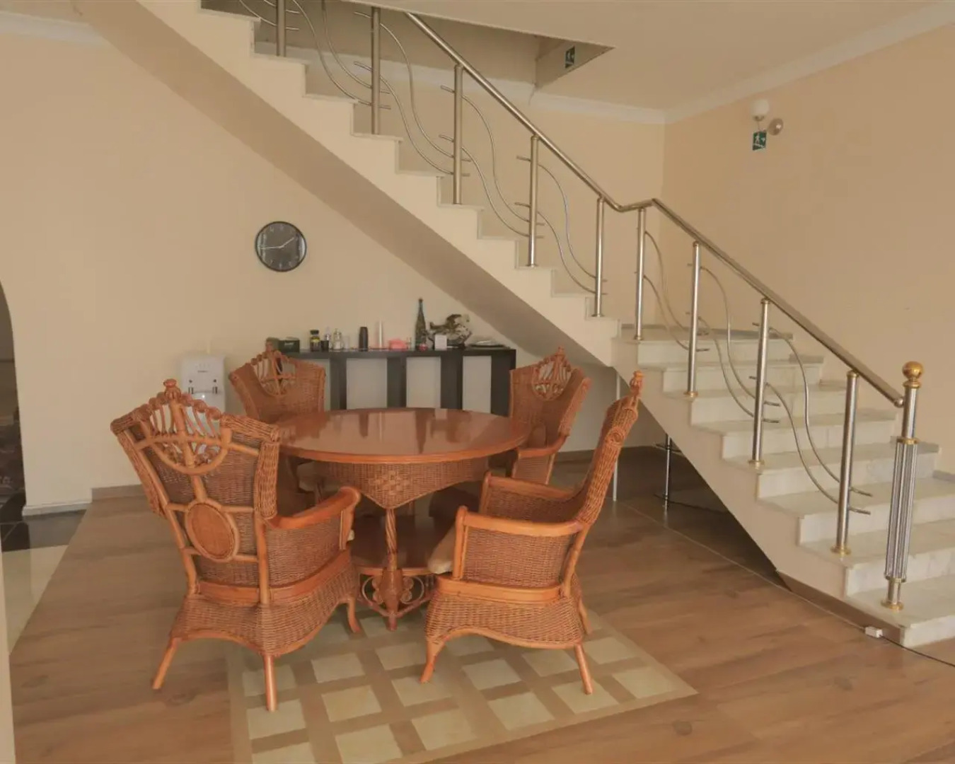 Отель Парма