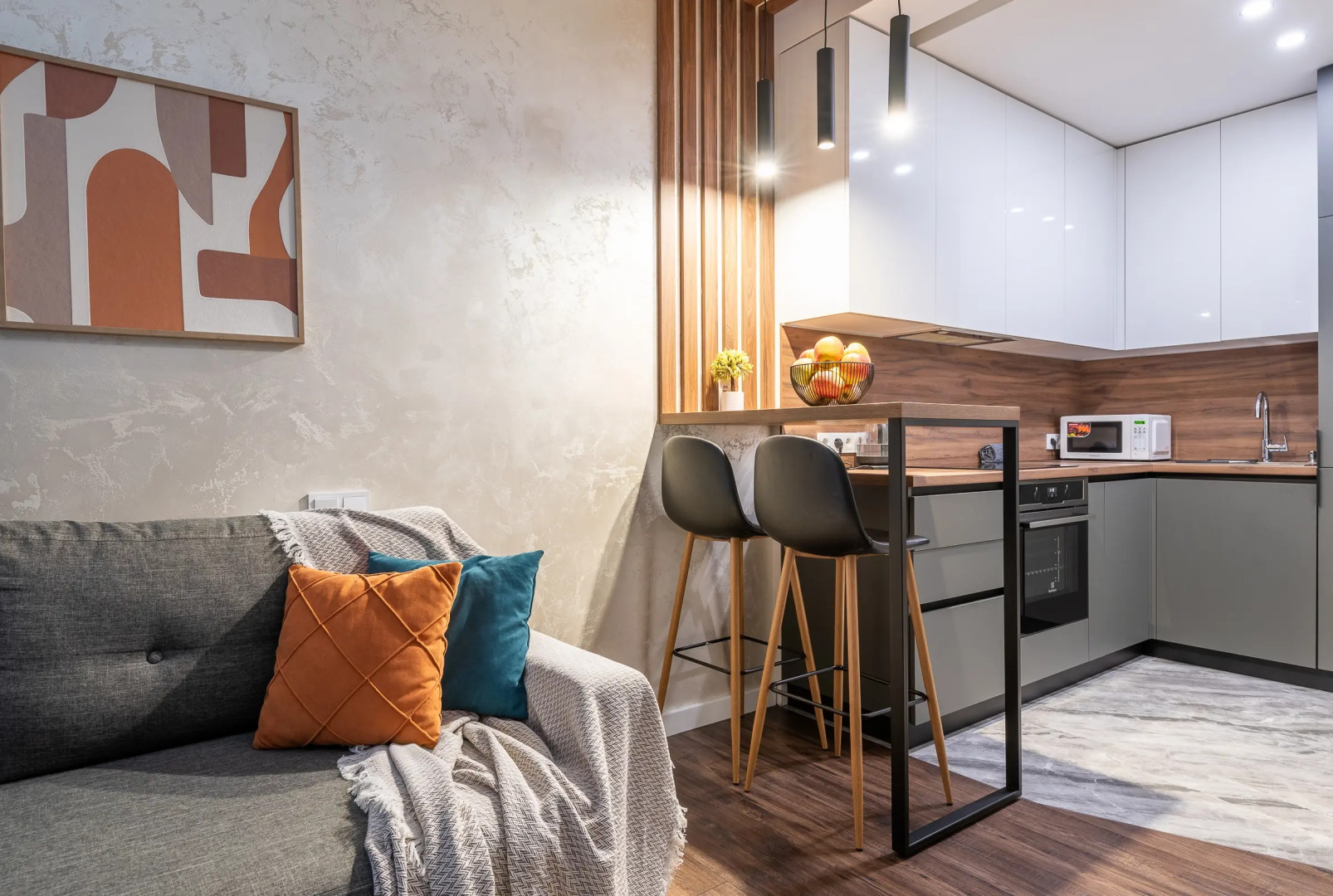 Квартира на сутки Минск Маяк Кухня объединена с жилой зоной Отдельная спальня Подходит для командировок и отдыха Wi-Fi Кондиционер