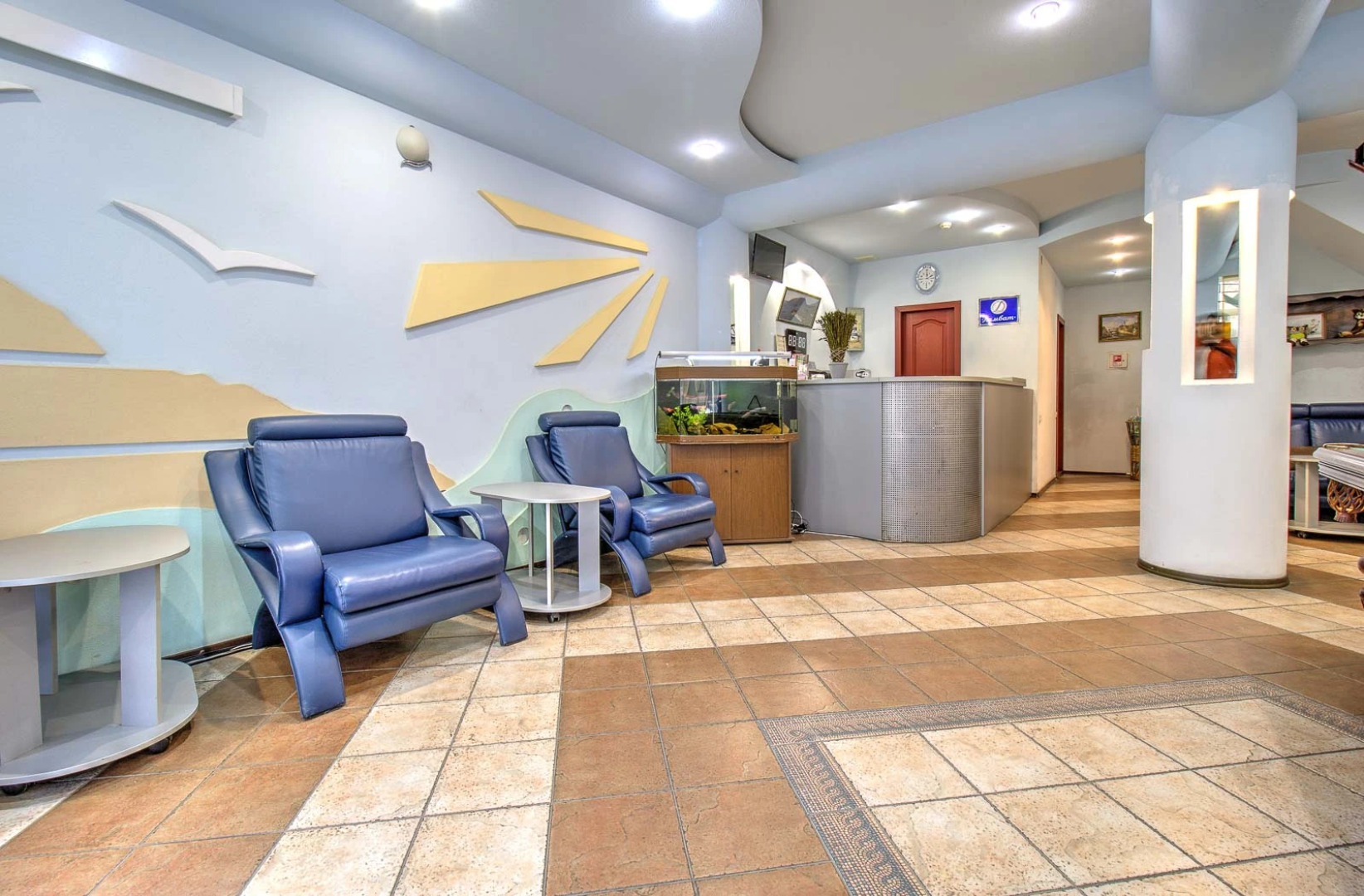 Отель Ламбат