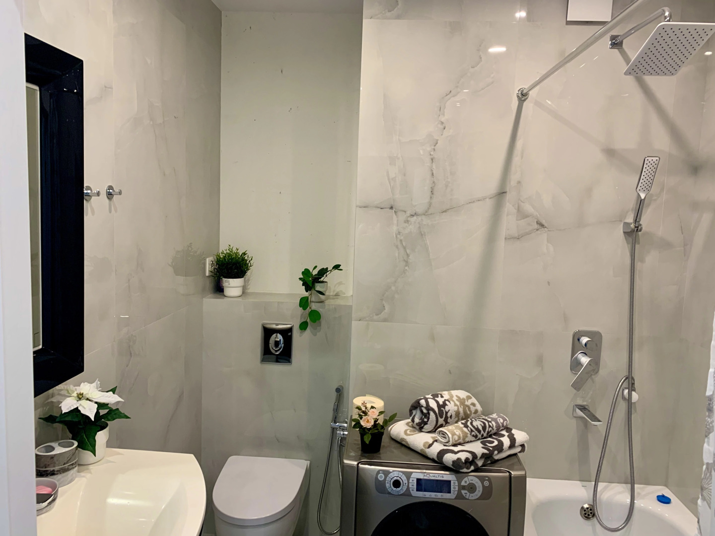 Апартаменты APARTHome Школьная 13/9