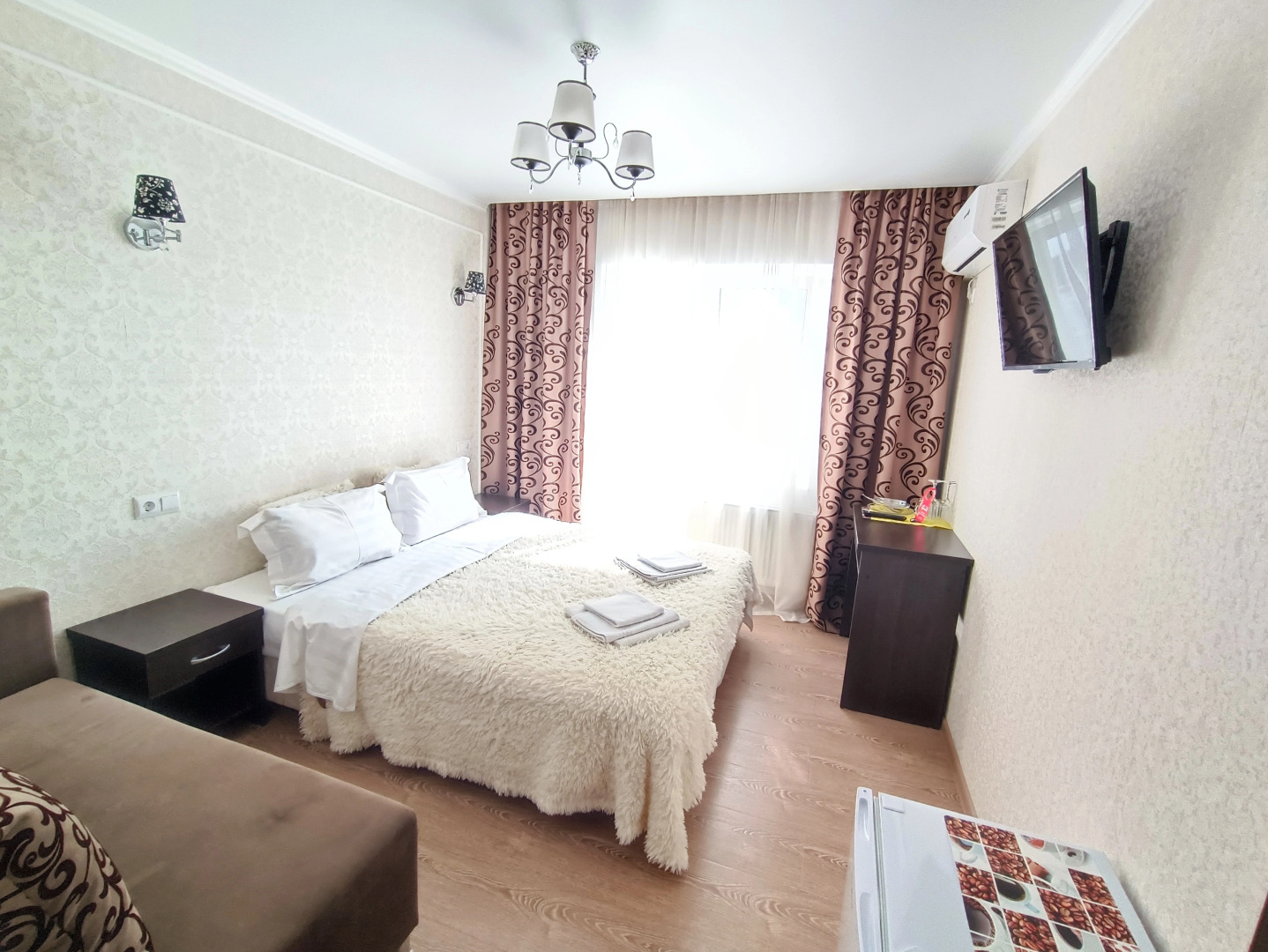 Отель Теплое море