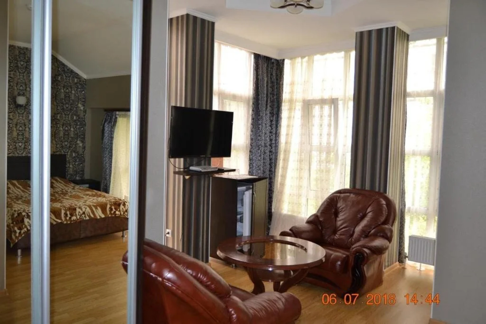 Отель Волна