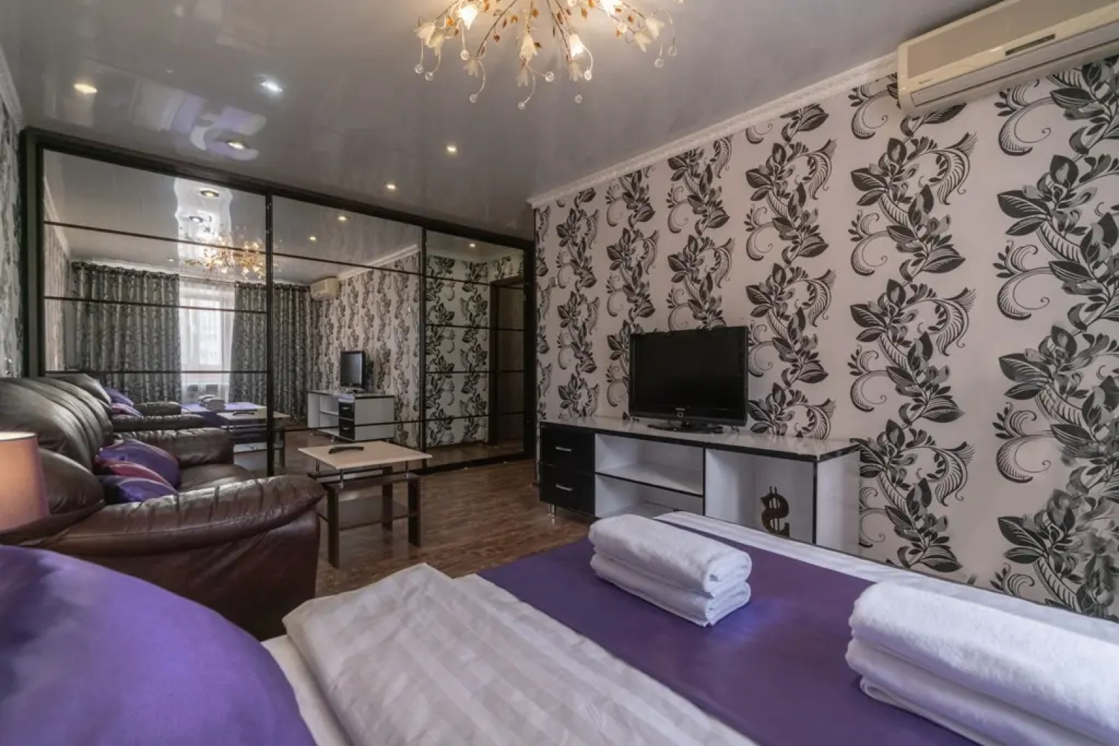 Апартаменты Пять Звёзд Шикарная квартира с Дорогой Мебелью