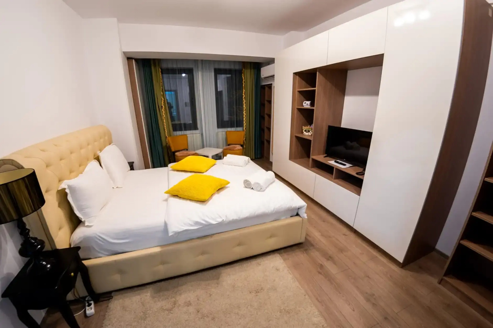 Отель Avenue Parliament