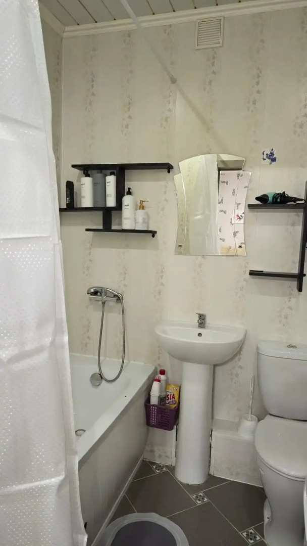 Квартира Комсомольская 105