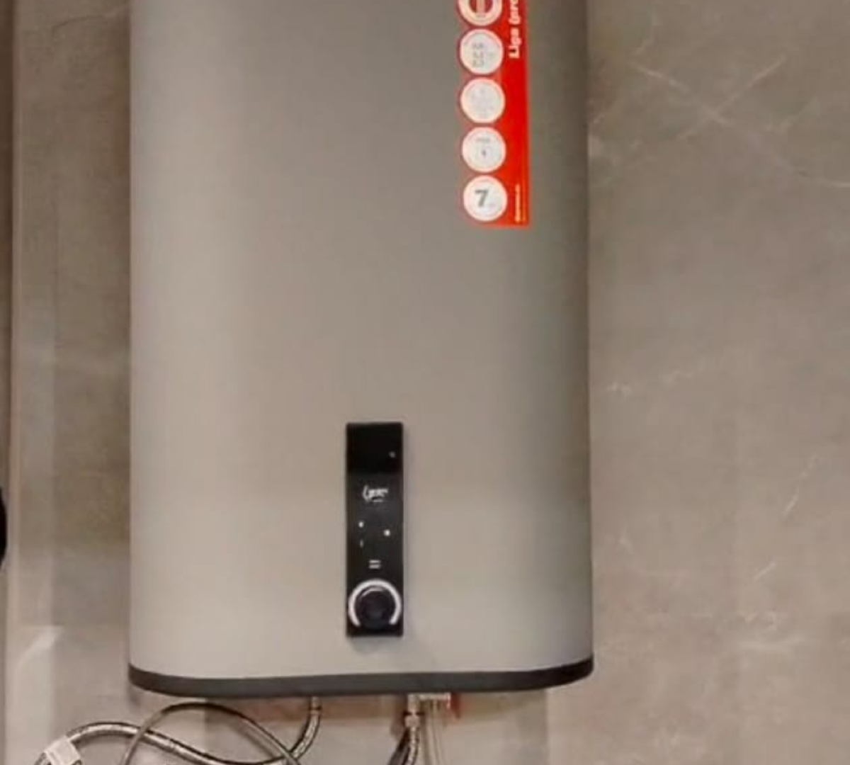 Квартира дизайнерская Renta27 в ЖК Riverdаy