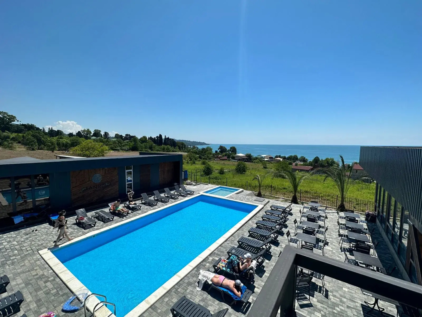 Отель Manresa Family Resort