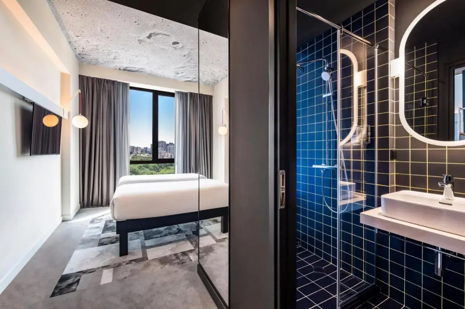 Hotel Ibis Tbilisi City - Новый Отель