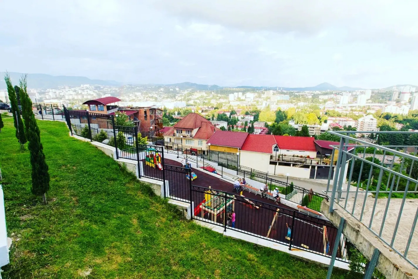 Апартаменты Сияние Сочи с шикарным видом.