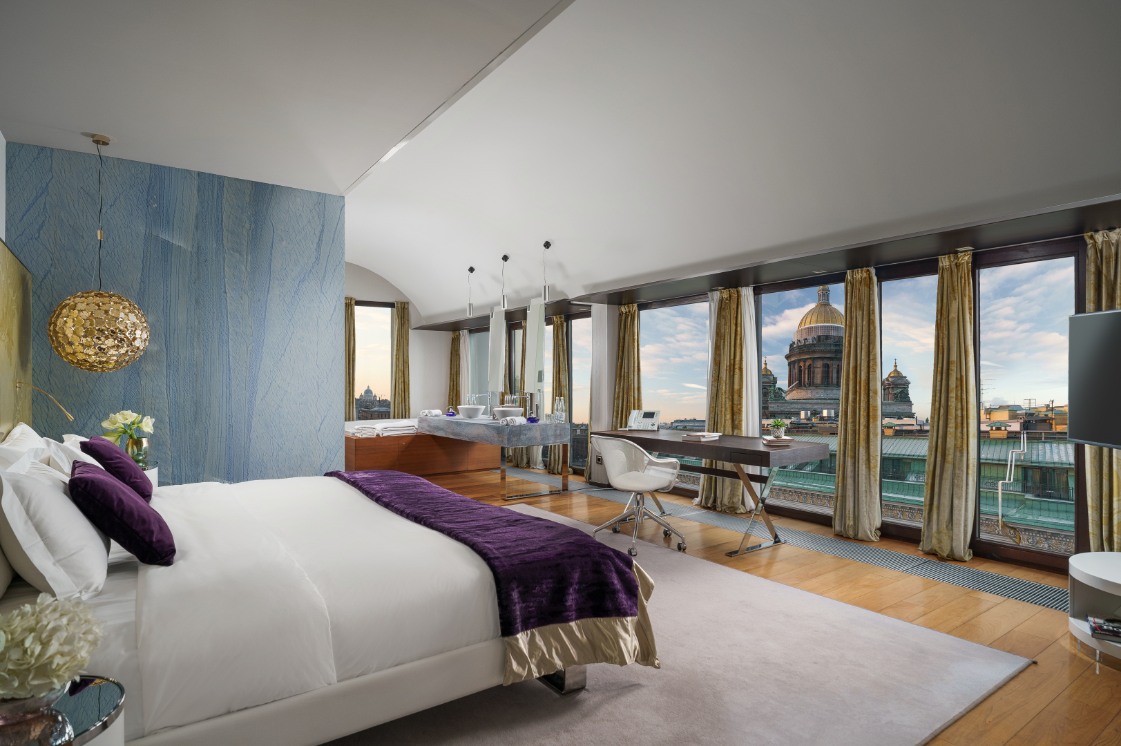 Отель SO/ Saint Petersburg