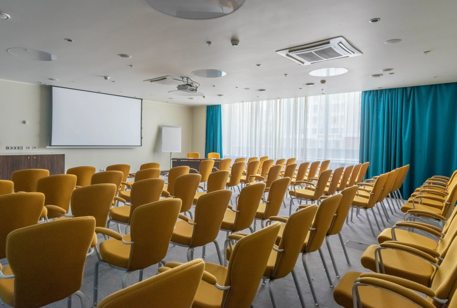 Отель Cosmos Novosibirsk Hotel