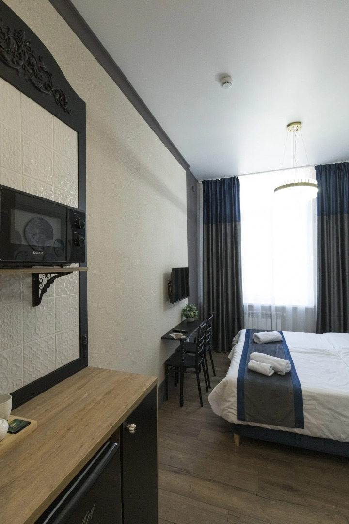 Отель "Перрон"