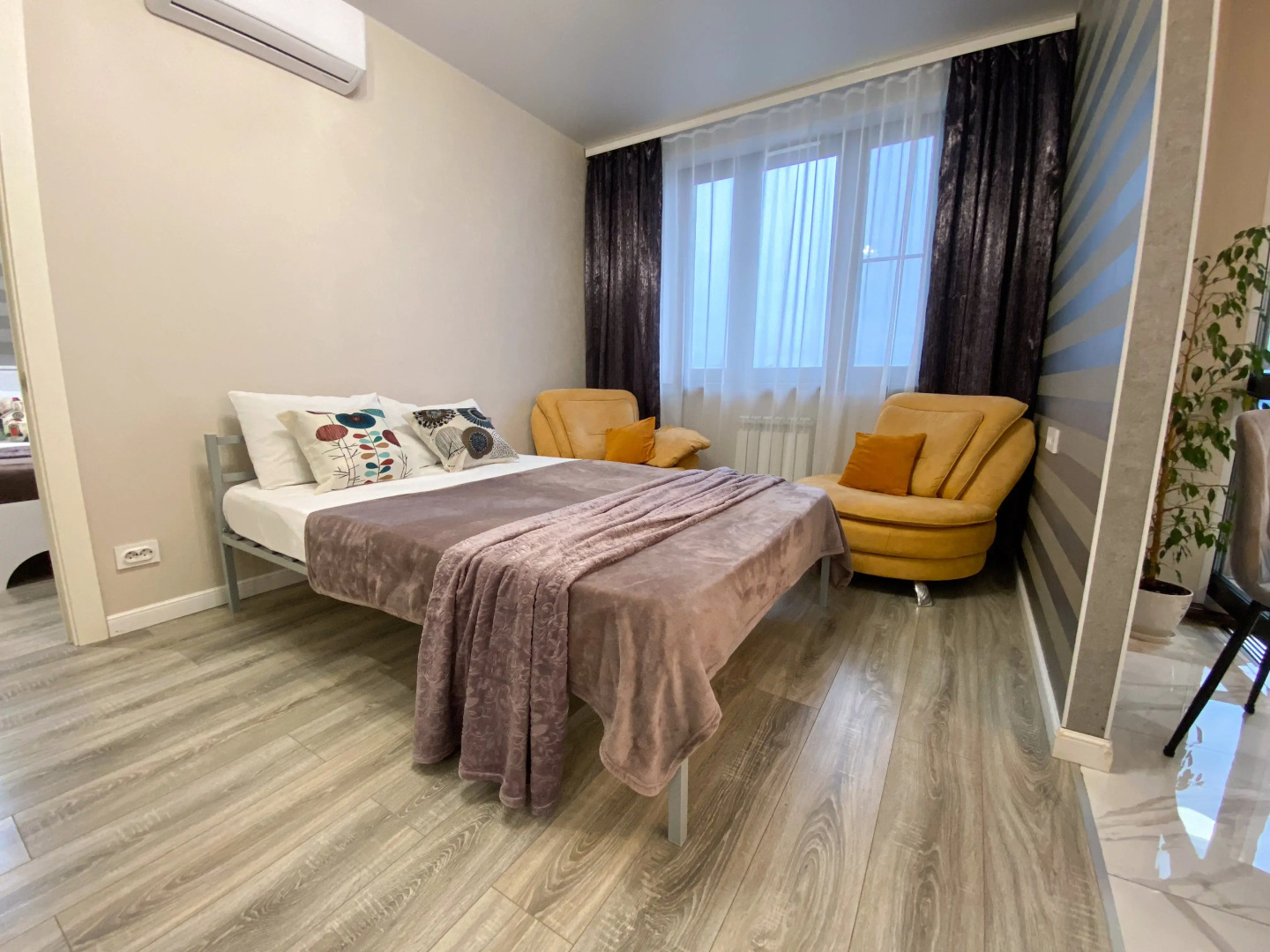 Апартаменты в центре с видом на Волгу