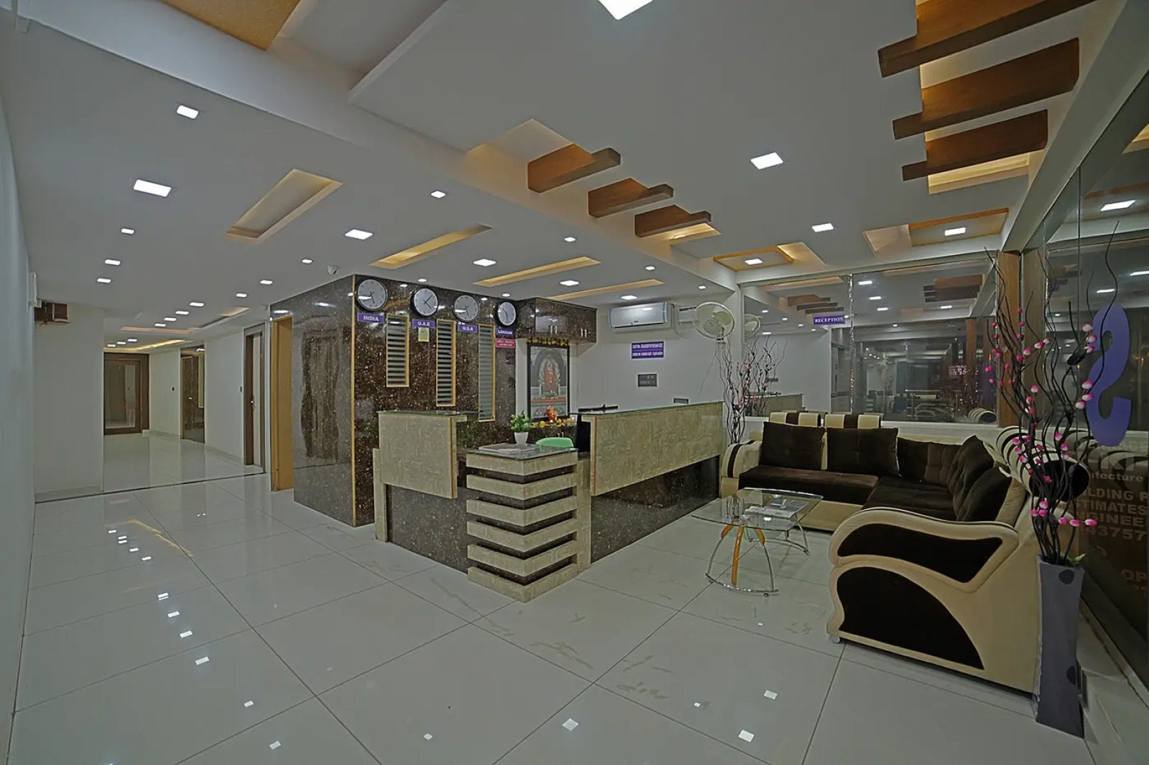 Отель Sai Swetha Grands