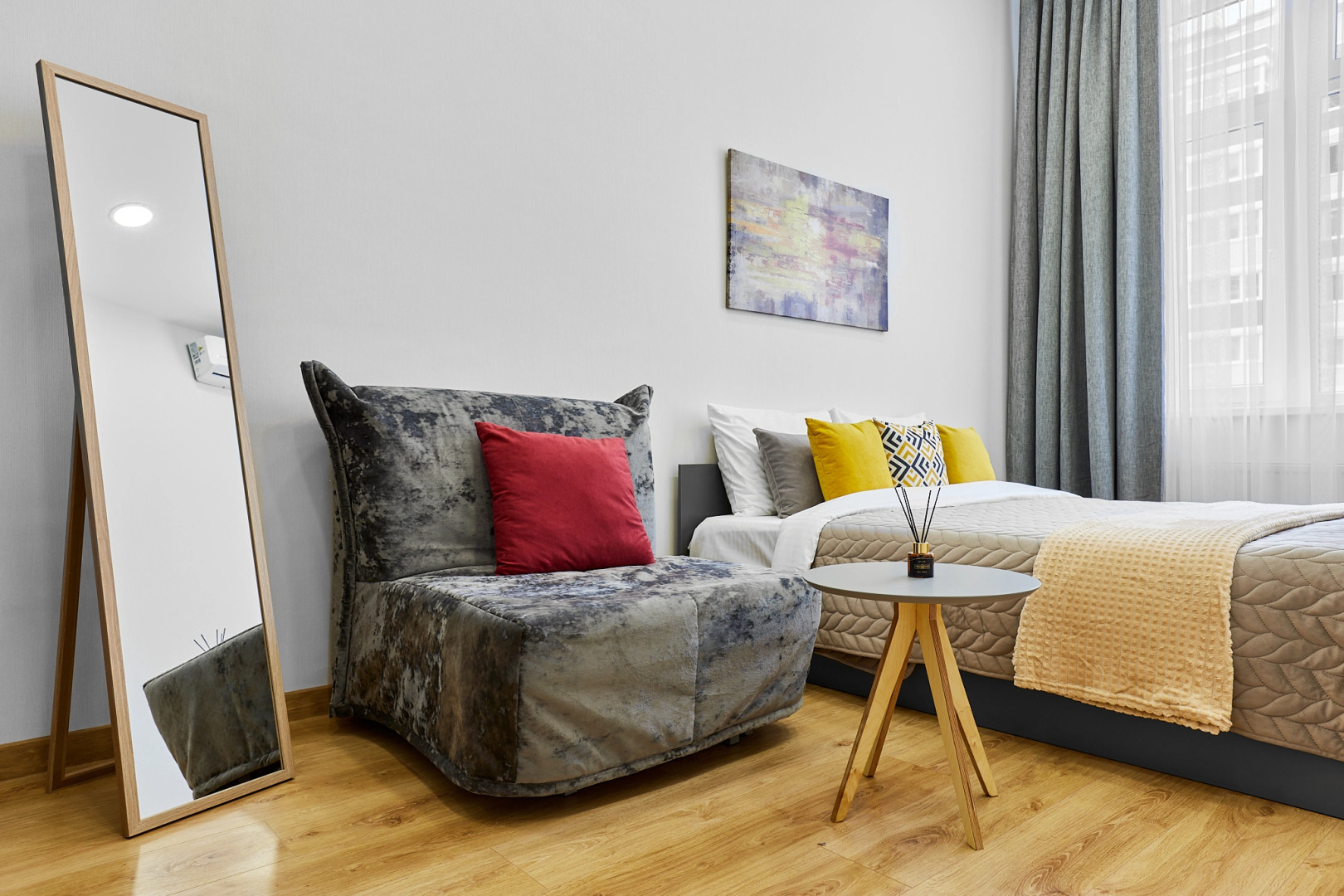 Квартира 2 Ночи на Улице Мурата Ахеджака 12 к4