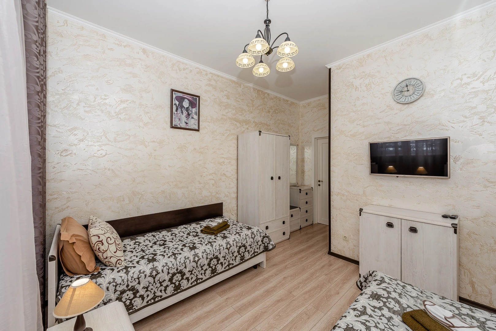 Favar Karpatyi Apart-Hotel