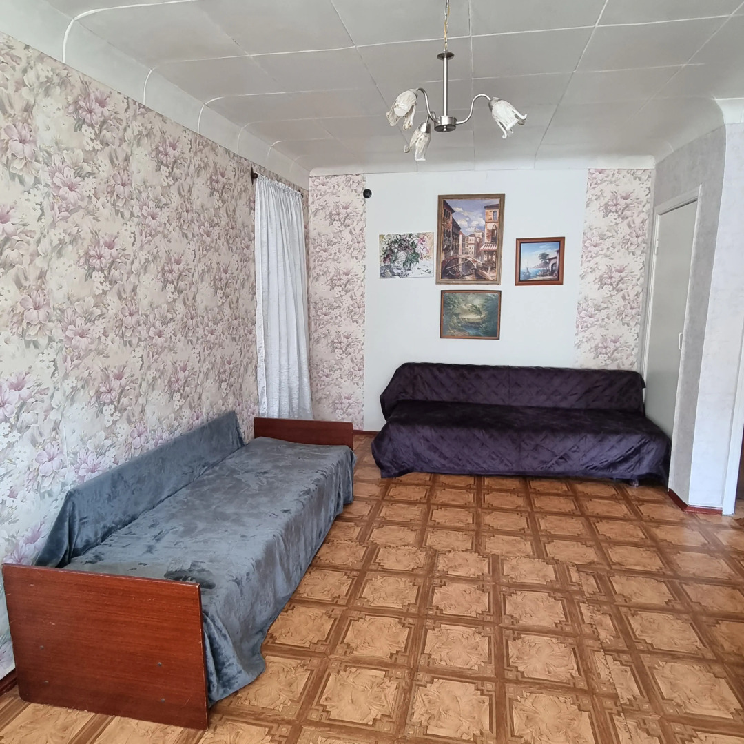 Квартира Двухкомнатная с отличным расположением