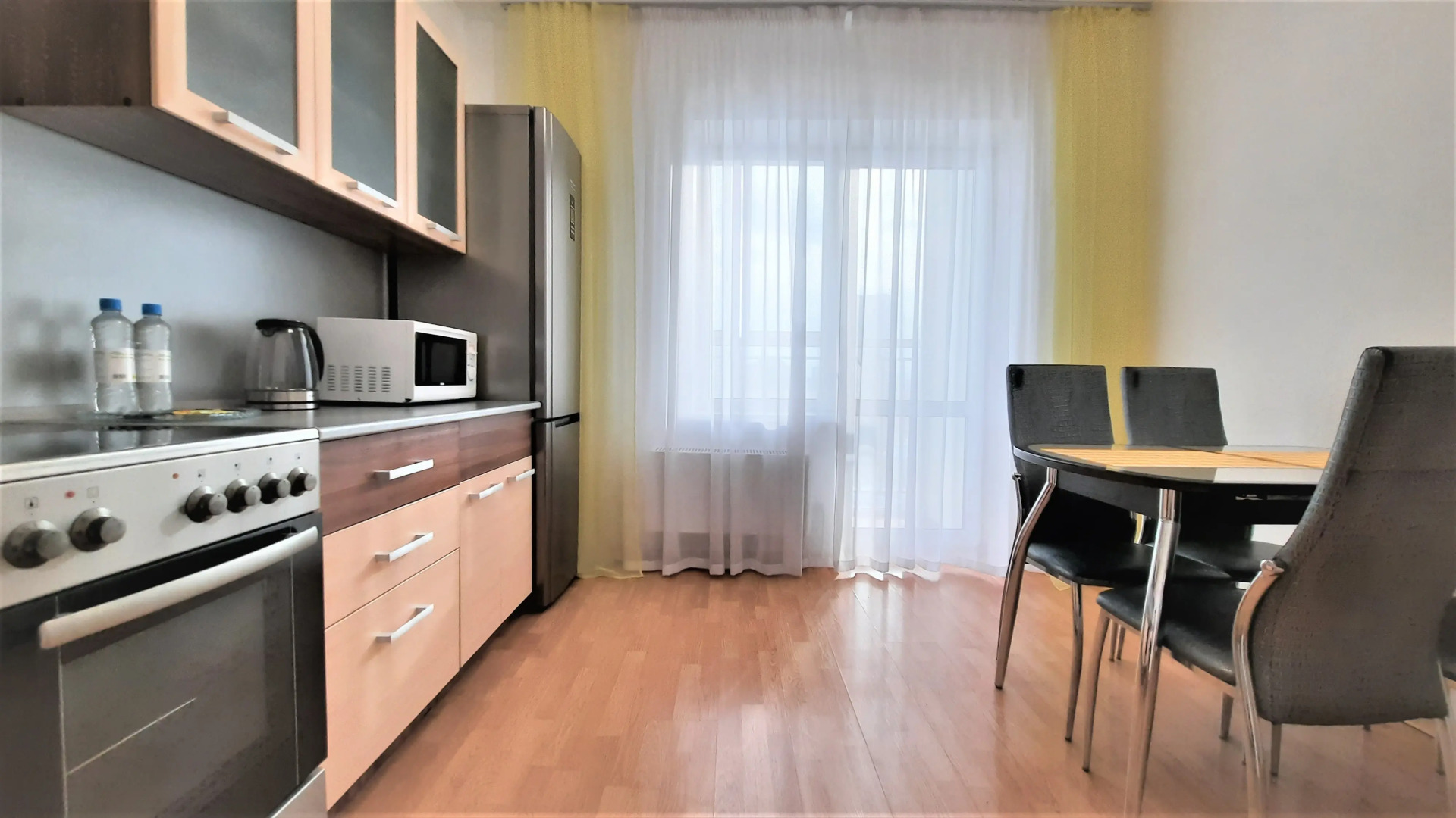 Апартаменты Двухкомнатные на Союзной 4