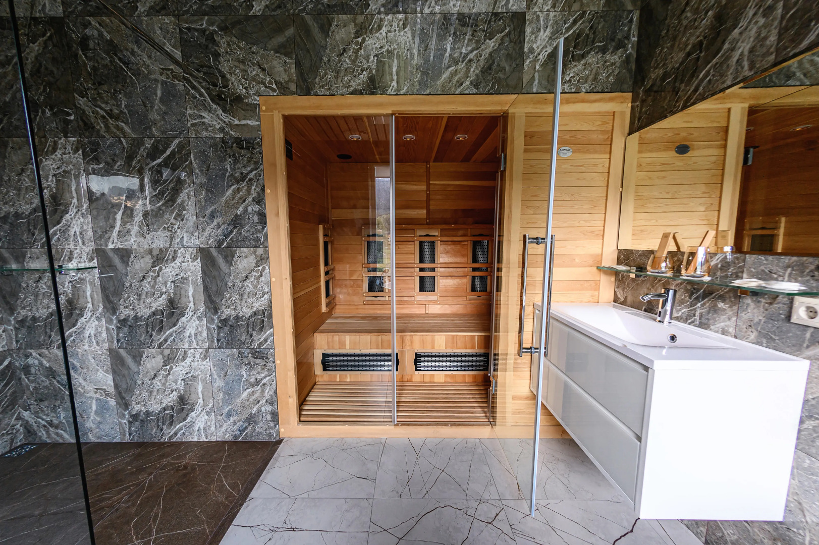 Вилла Алёлина хата