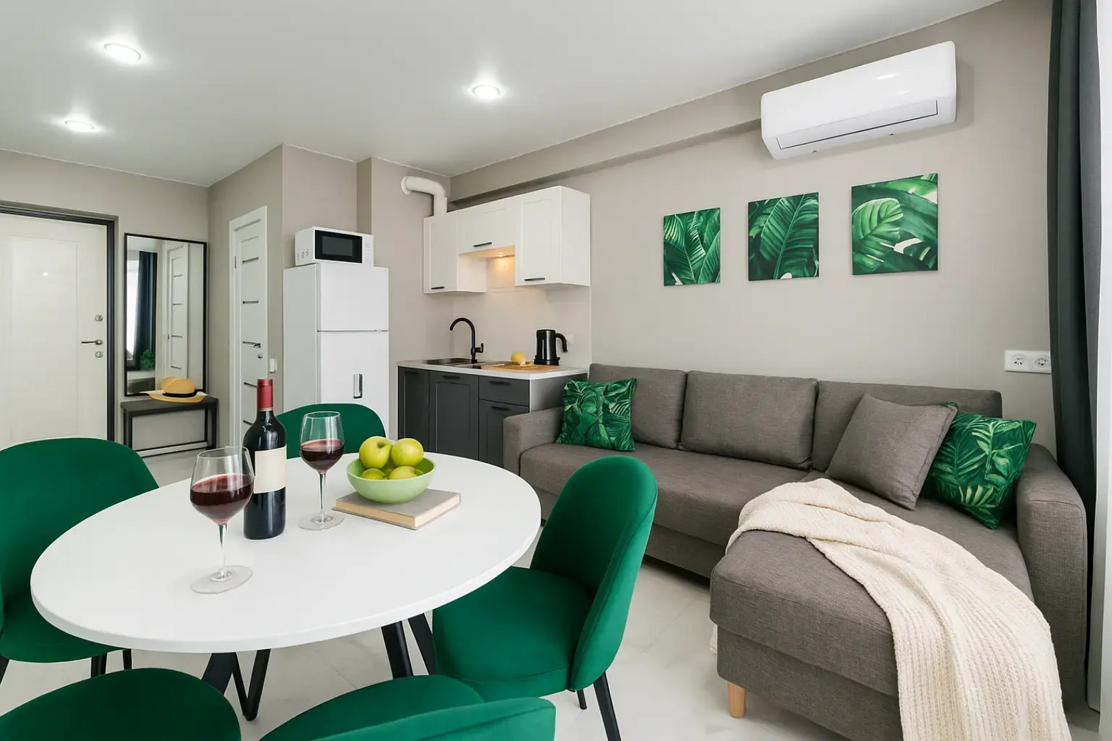 Квартира Евродвушка в ЖК Каравелла Португалии