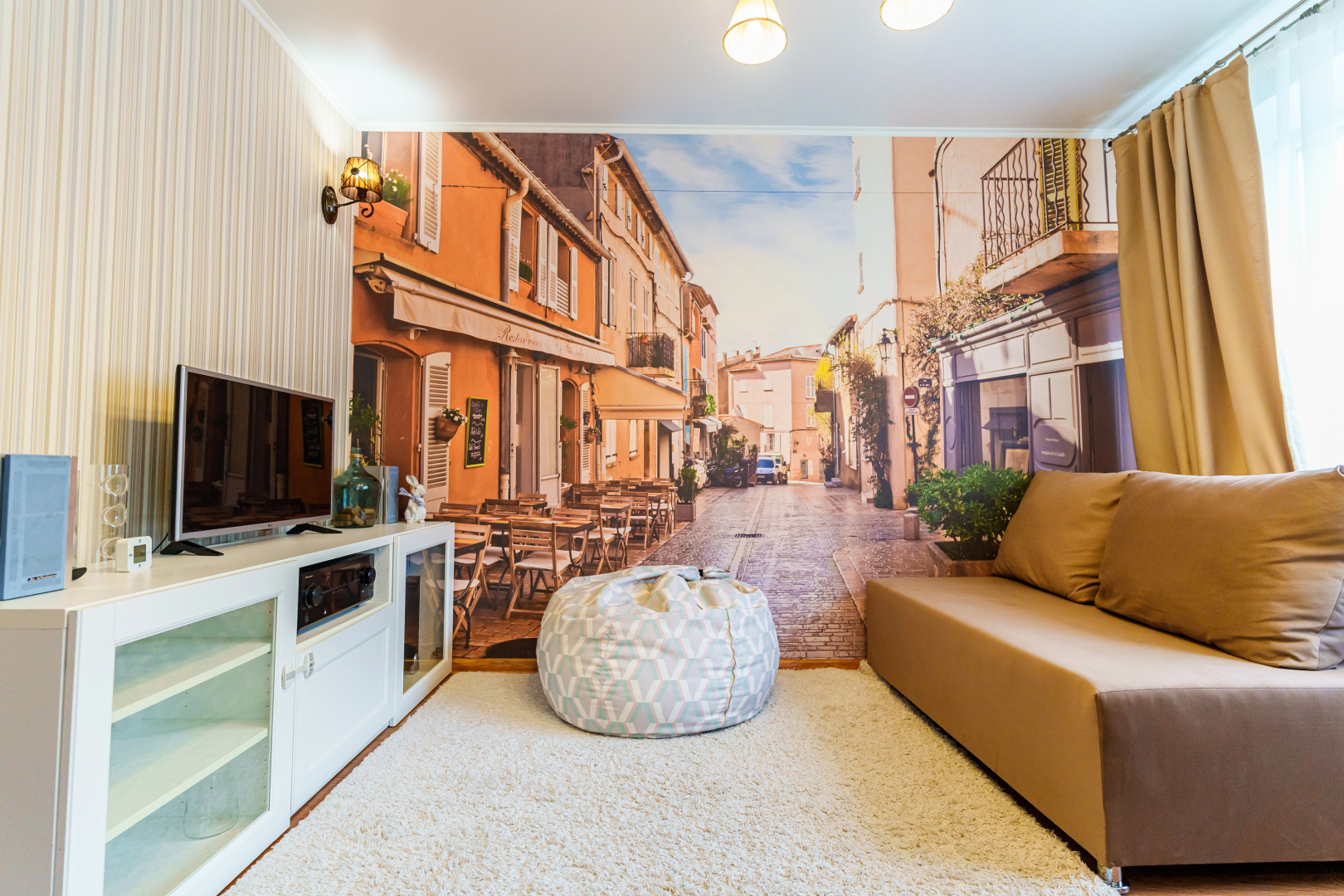 Апартаменты рядом с морем в центре Новороссийска от LetoApart