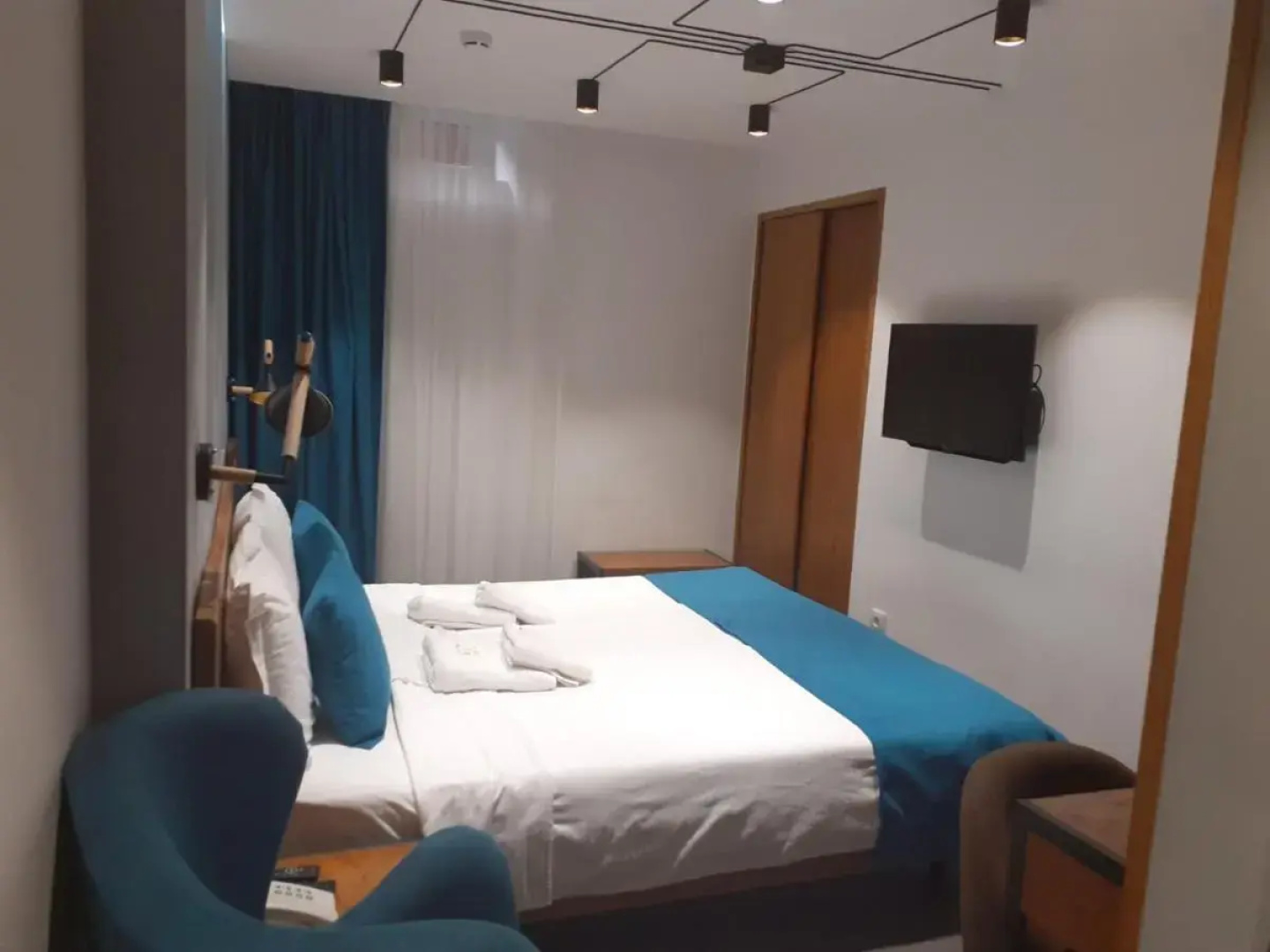 Отель R&R INN