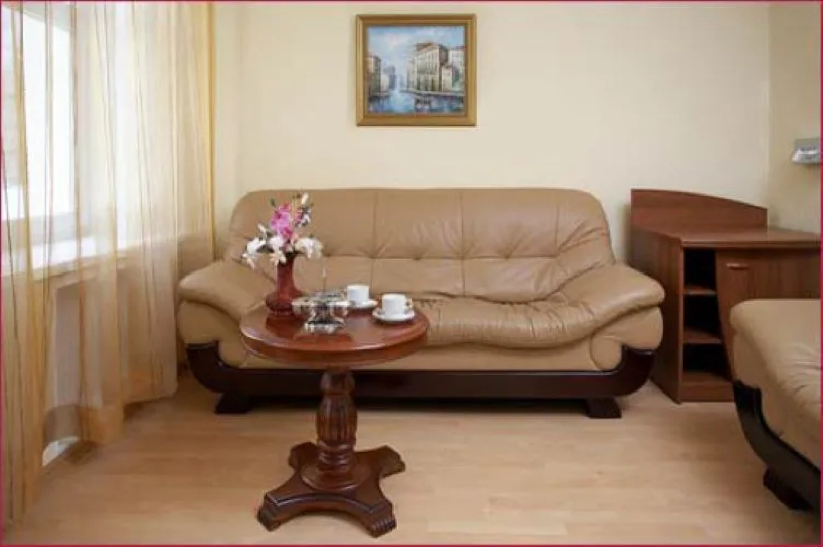 Отель Лотос