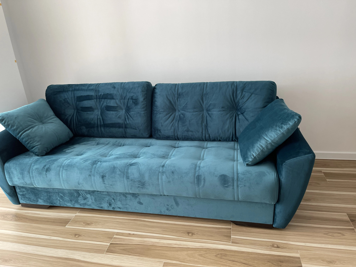 Апартаменты Двухкомнатные апартаменты на набережной