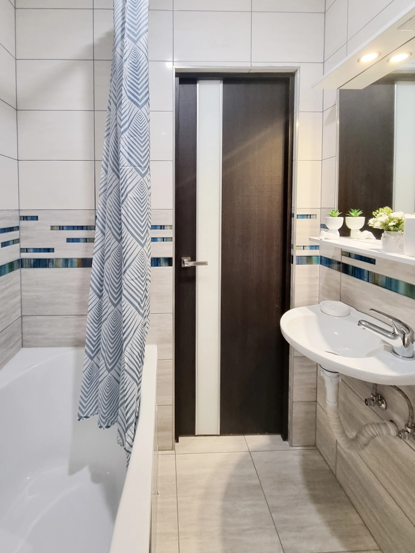 Апартаменты LovelyHome39 у Королевских ворот студия 3