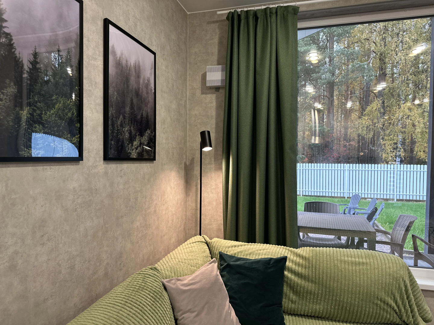 Частный дом у озера и леса 2 спальни