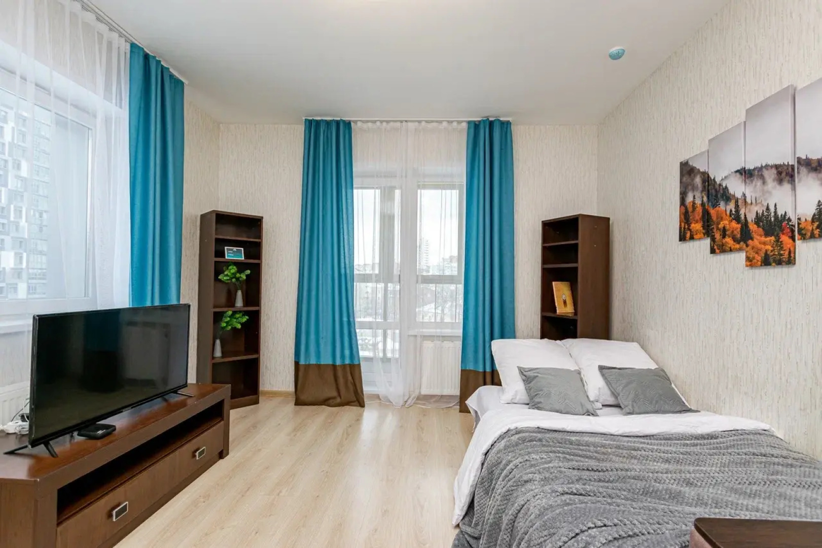 Апартаменты Cosmos Apart на Революции 52 В  (1)