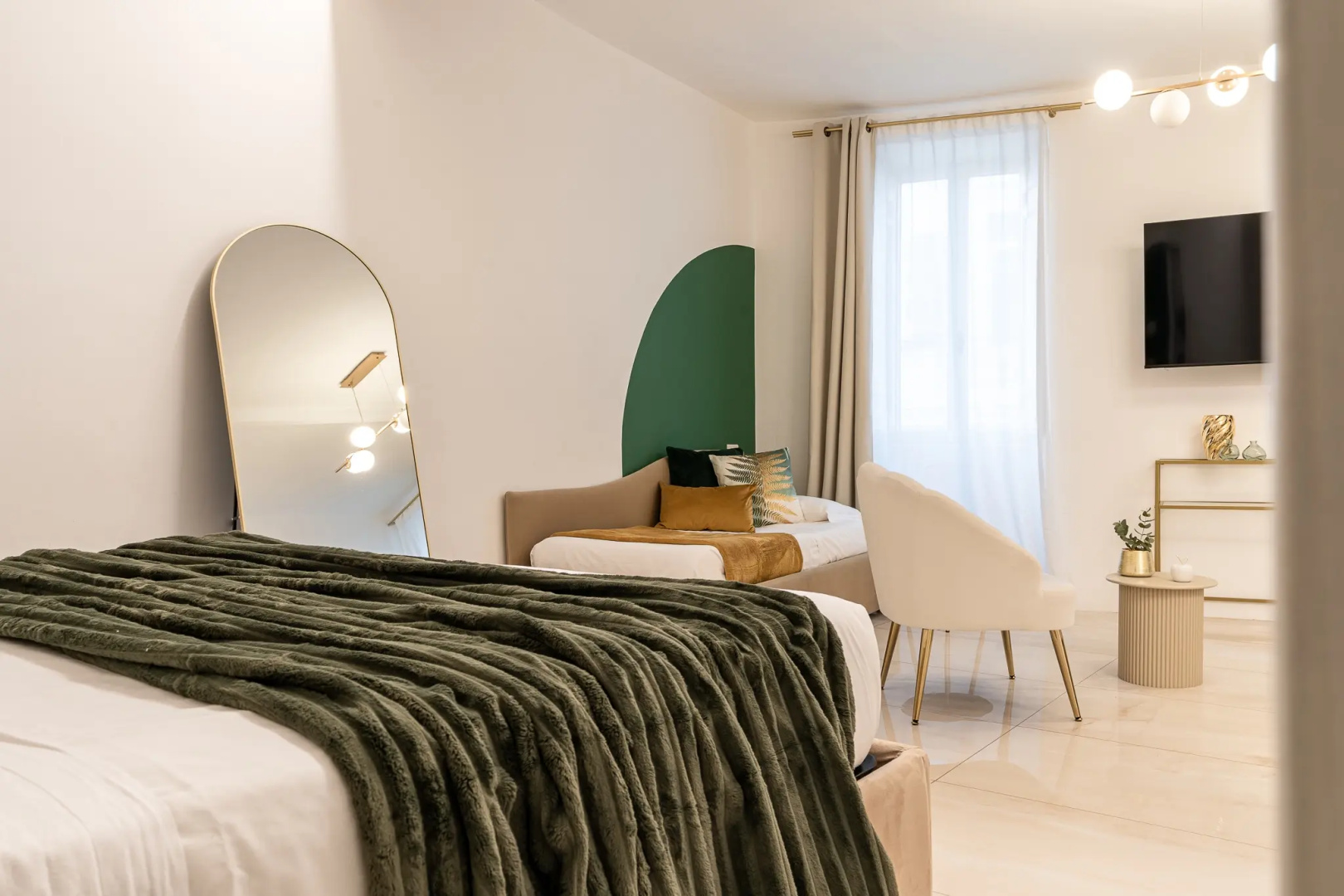 Apartments The Heritage at Trevi Fountain