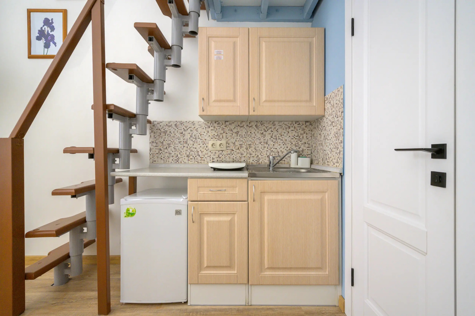 Квартира-студия для четверых BookingSPB у Эрмитажа