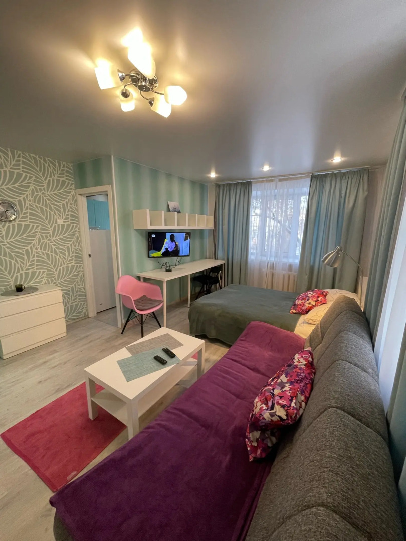 Апартаменты Альянс Малышева 85 БЦ Высоцкий Штаб Округа