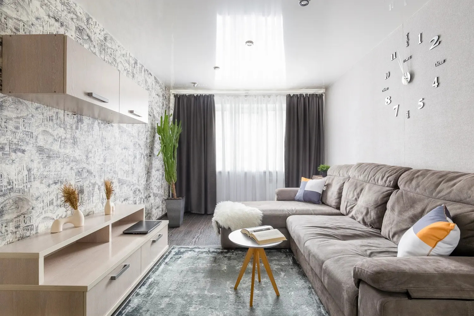 Квартира Двушка с изолированными комнатами, 5 минут до Золотой Нивы