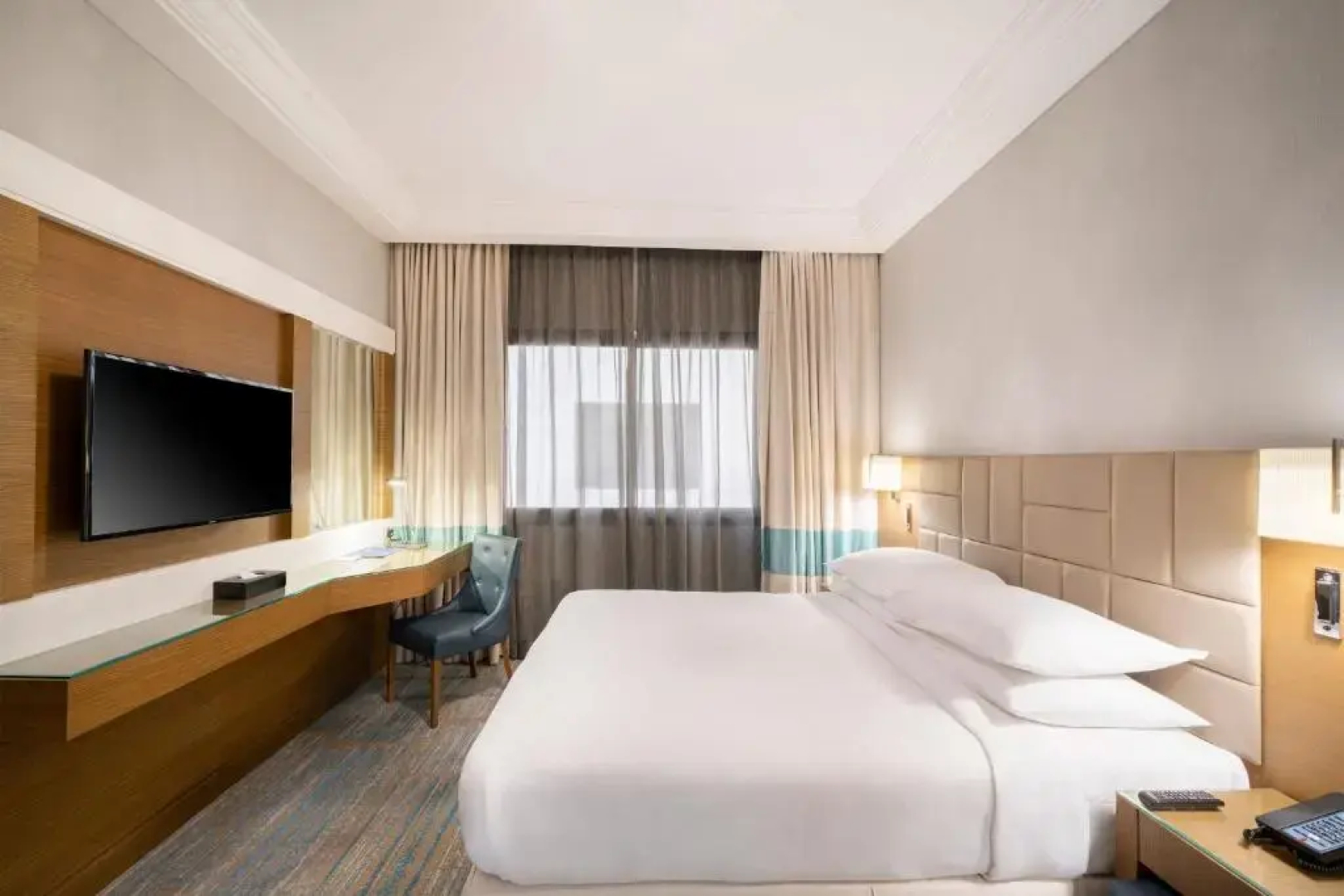 Отель Four Points by Sheraton Makkah Al Naseem