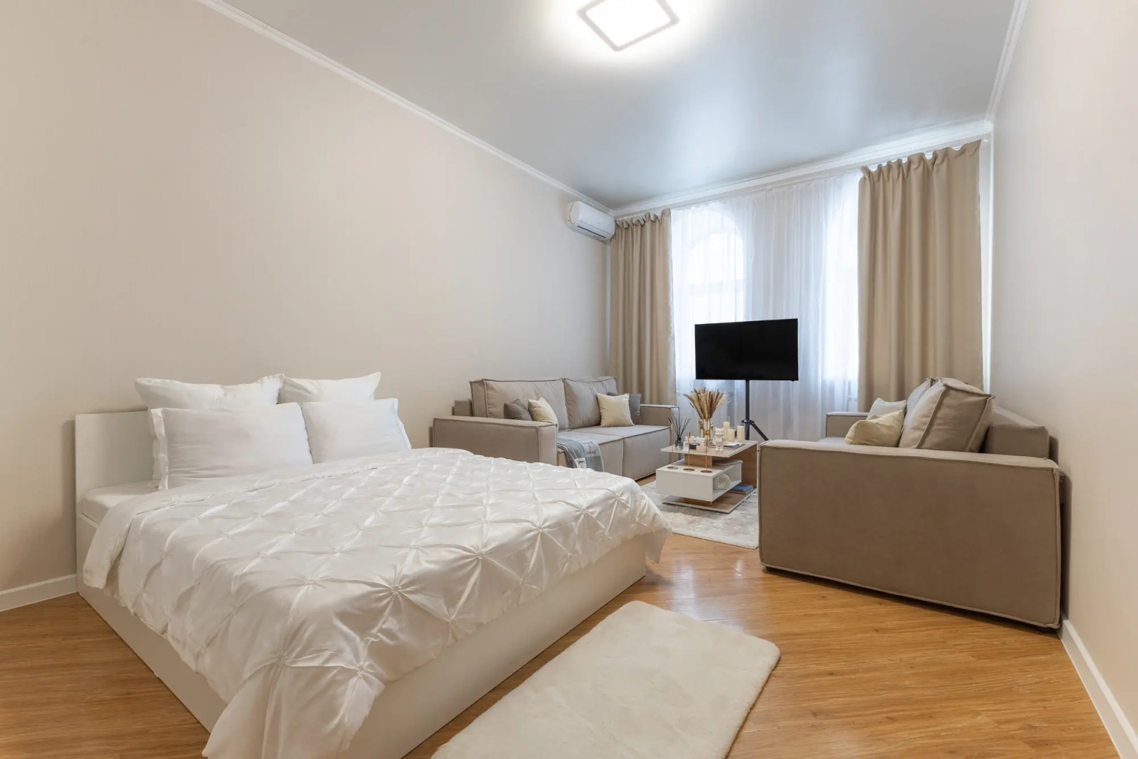 Апартаменты на Восемь Gерсон