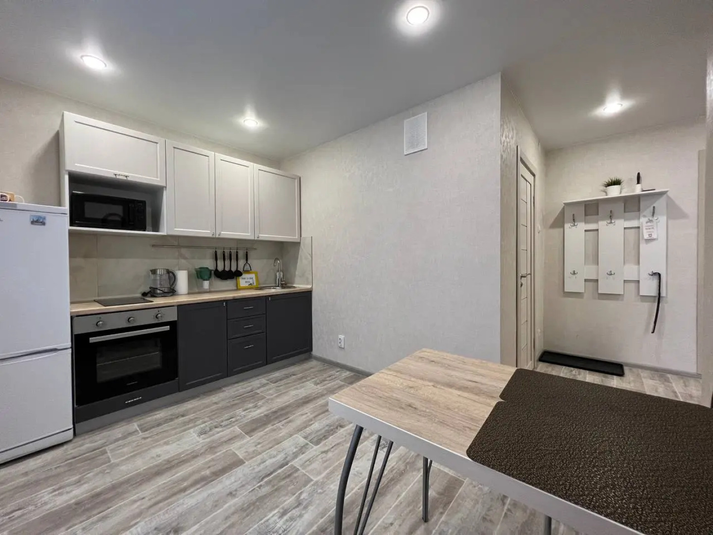 Квартира Однокомнатная Ленинградская 68б