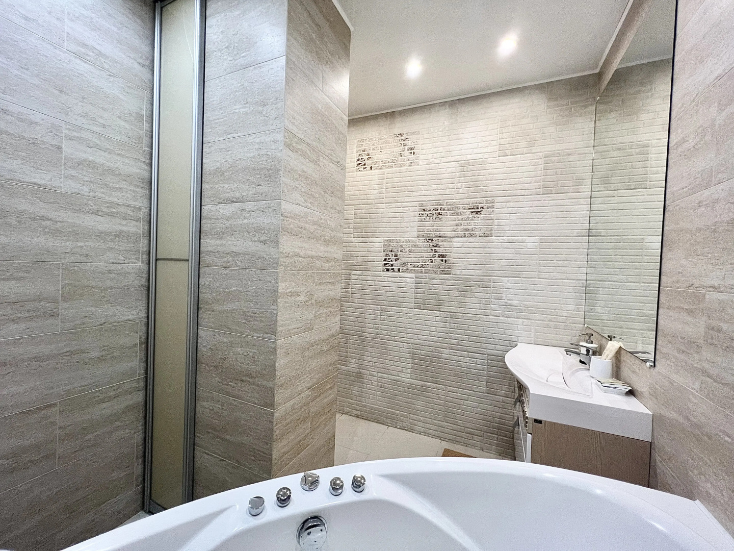 Апартаменты Дизайн студия у ТЦ Армада