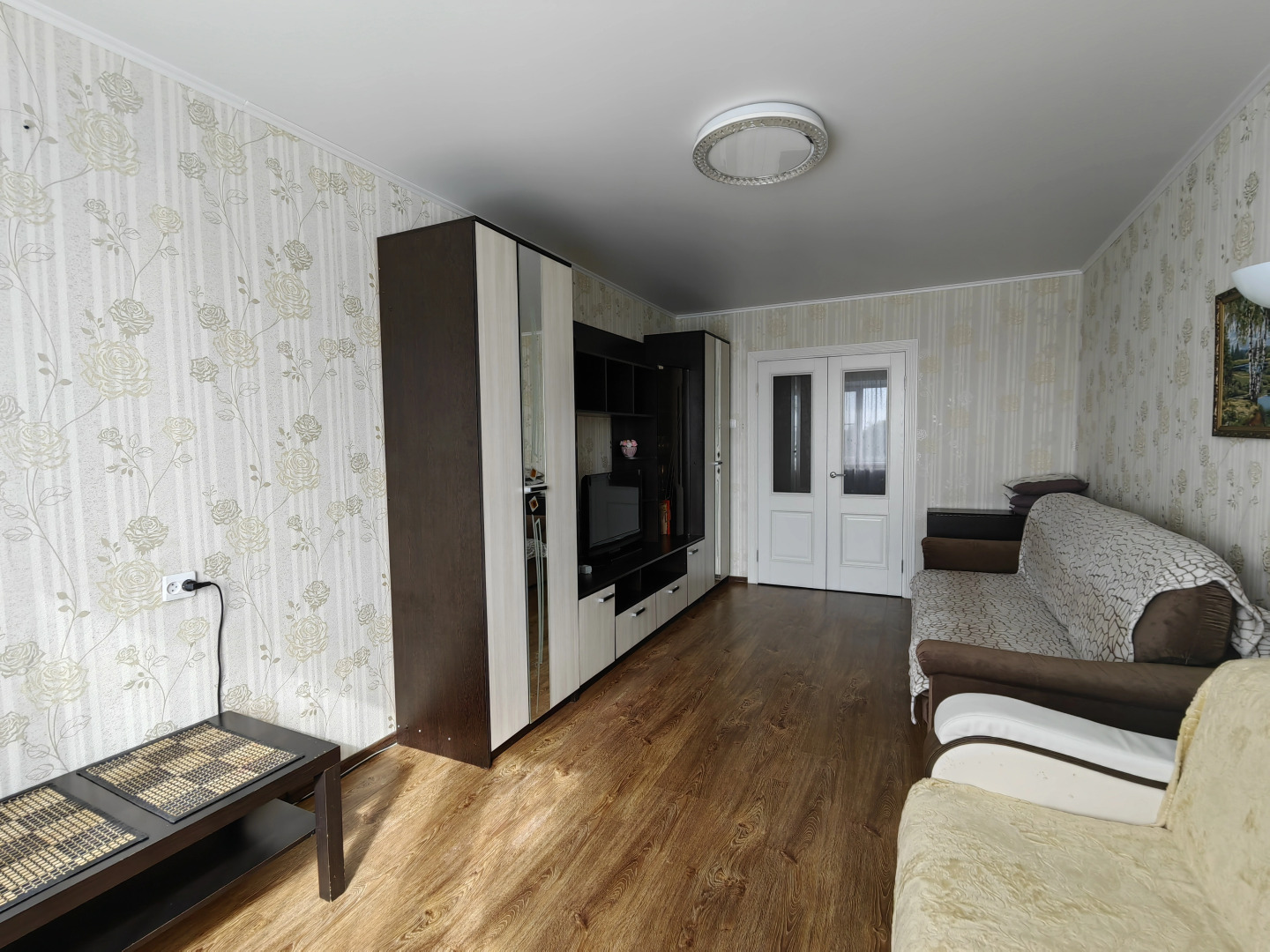 Апартаменты трехкомнатные  у Елены